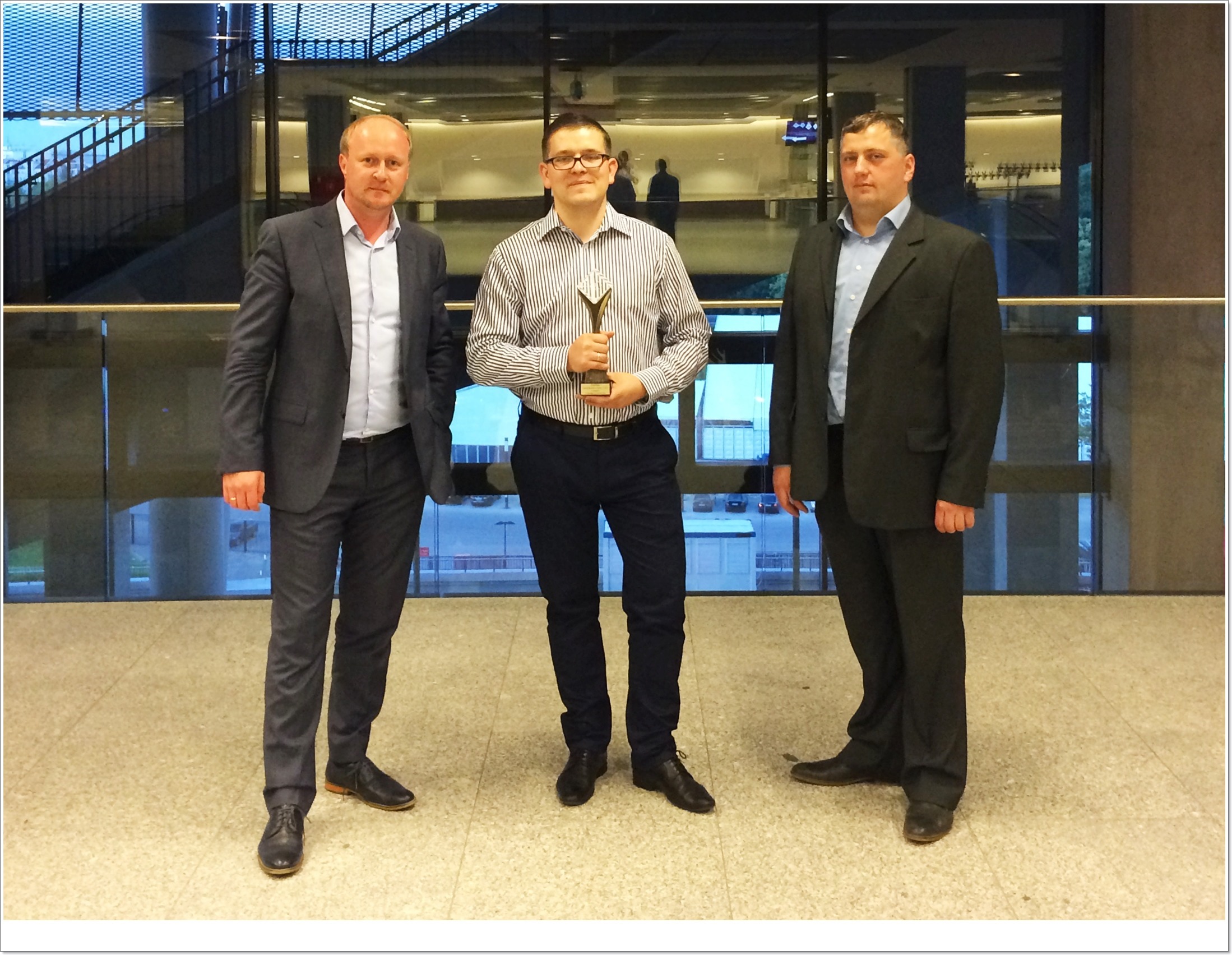 Statuetka w kategorii "E-COMMERCE INNOVATION"! IT FUTURE INNOVATION